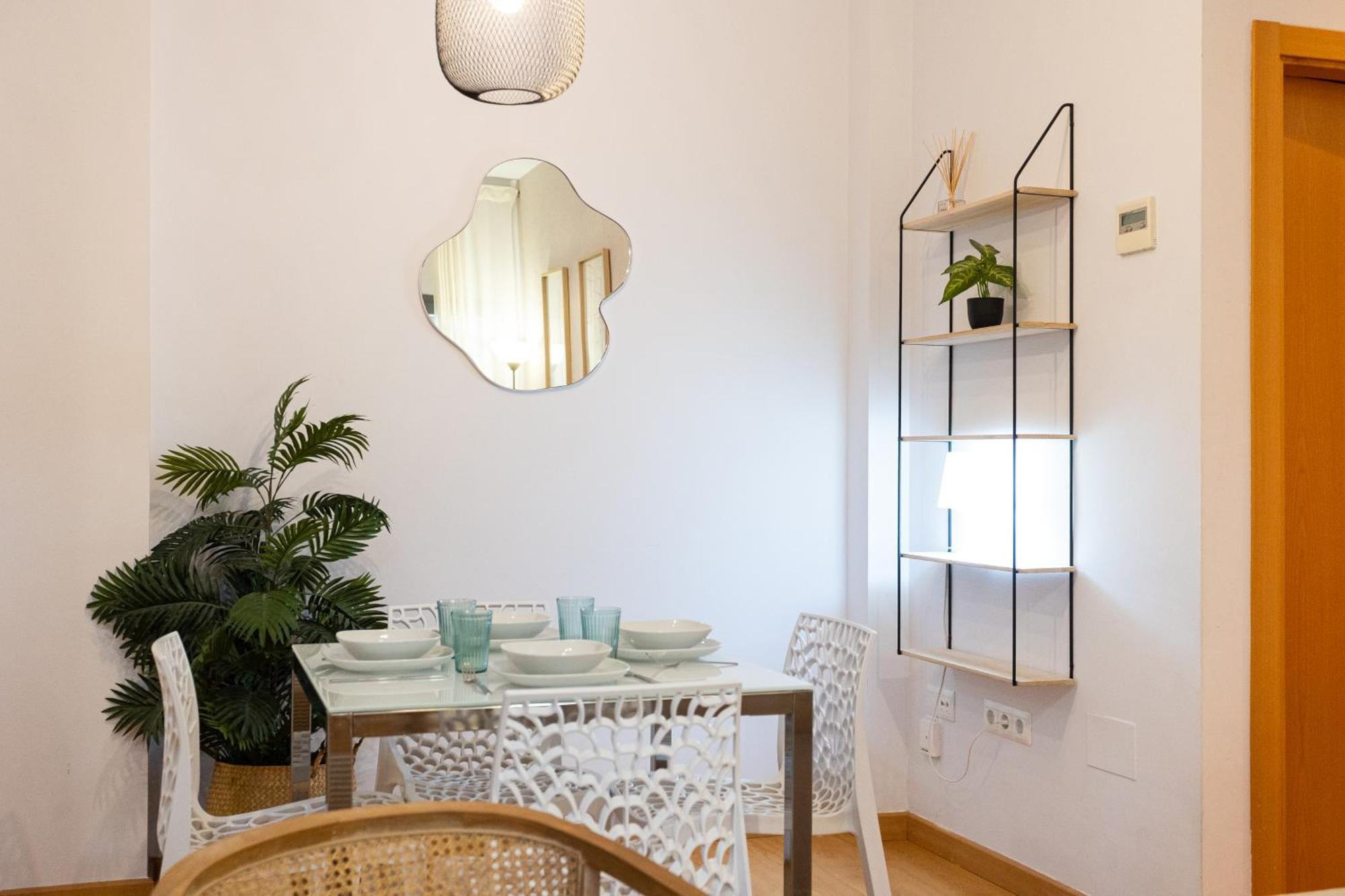 Holidays2Malaga Picasso Area Apartment Ngoại thất bức ảnh